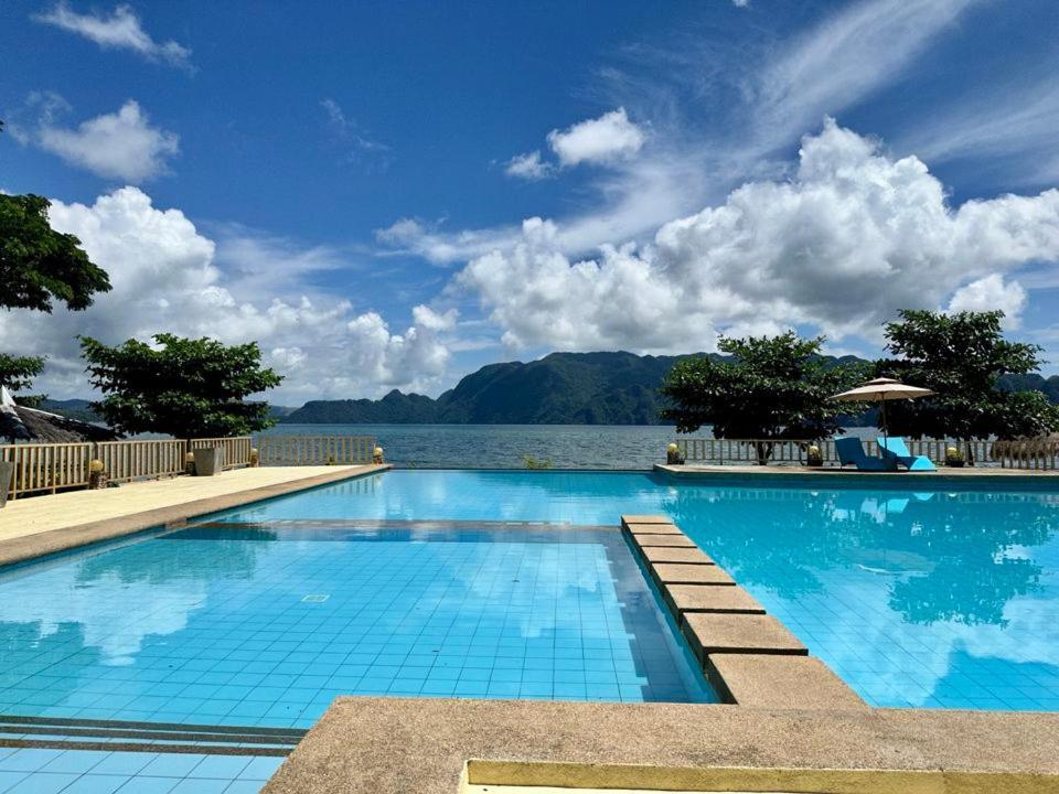 Baia Serena Resort Coron Exterior photo